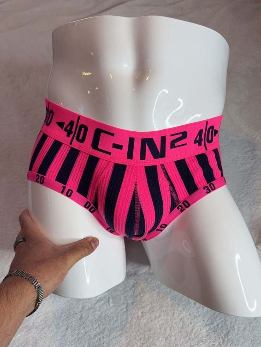 C-IN2 Hard Brief Pascal Pink Size L